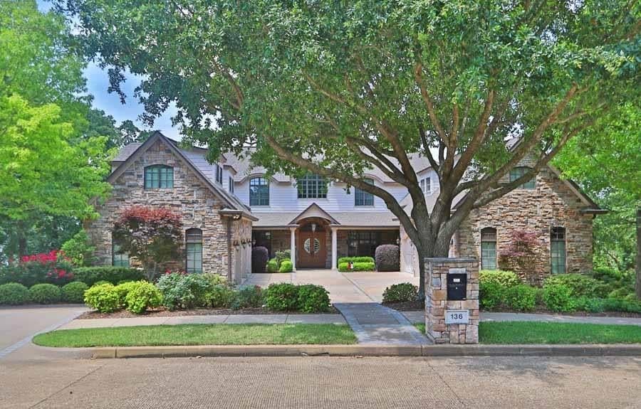 136 Eagles Peak N