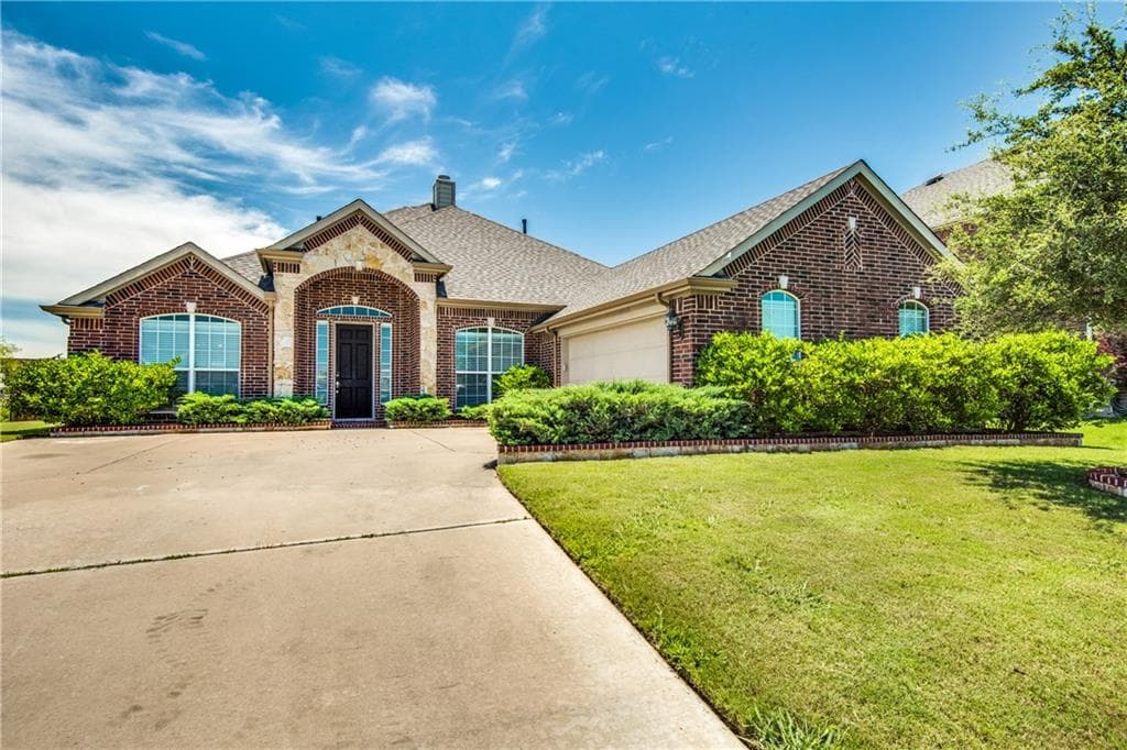 1513 Enchanted Sky Ln