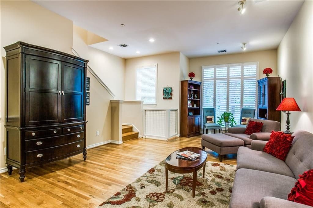 Gallery image 4