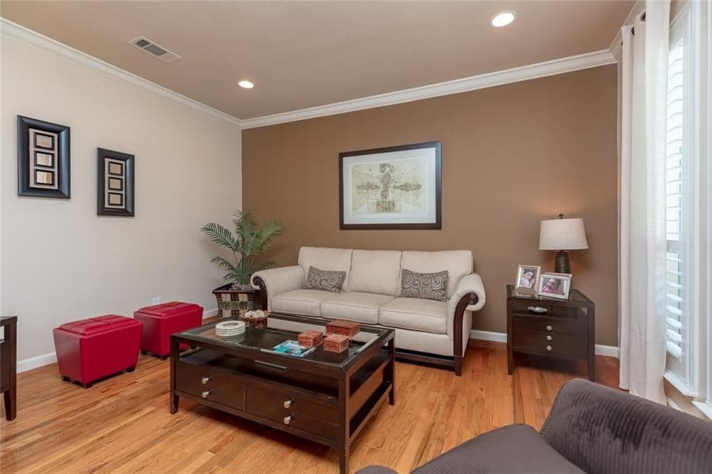 Gallery image 3