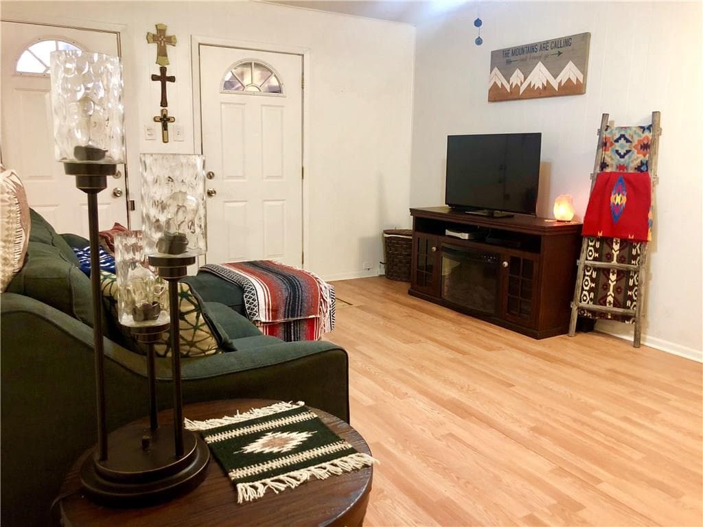 Gallery image 4