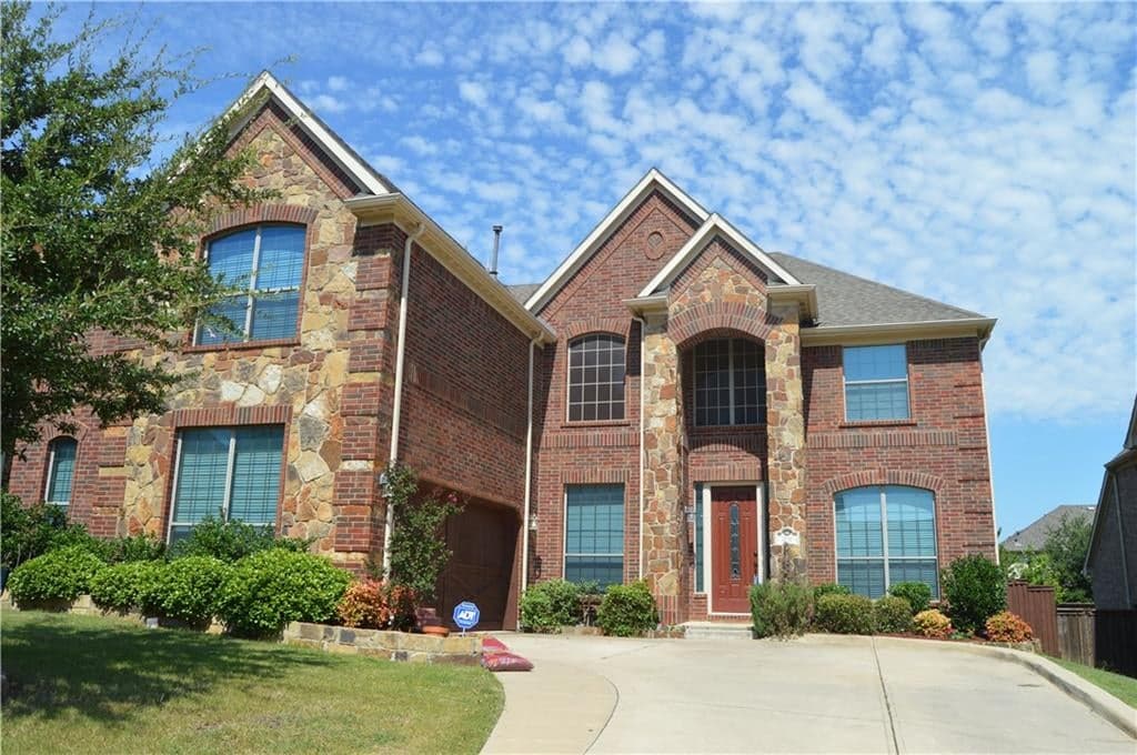1720 Lewis Crossing Dr