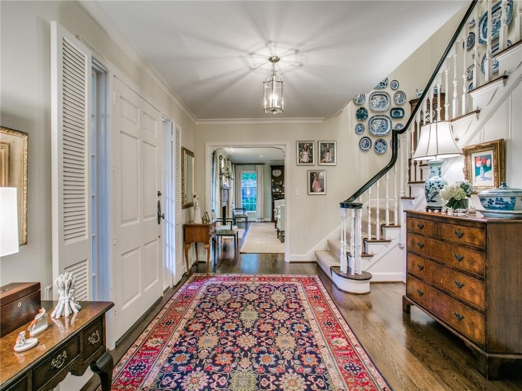 Gallery image 4