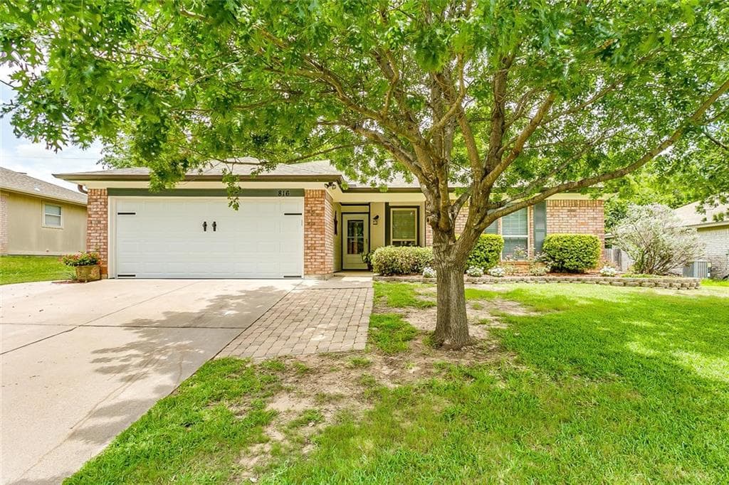 816 Blue Ridge Dr