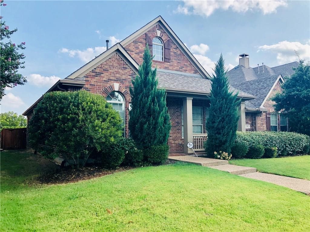 2512 Chariot Castle Dr