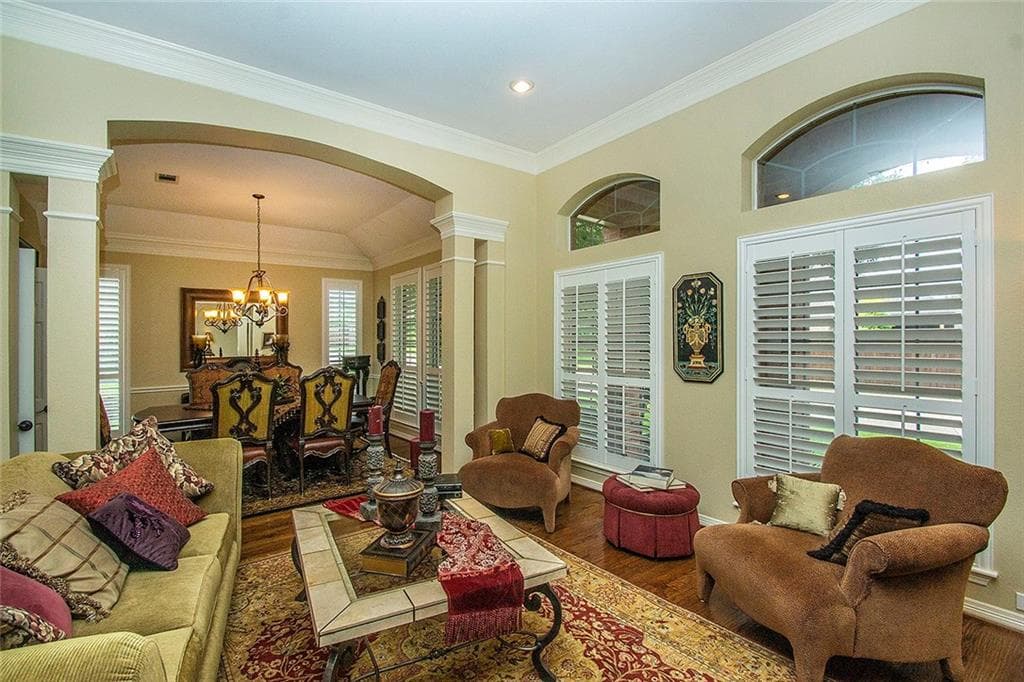 Gallery image 2