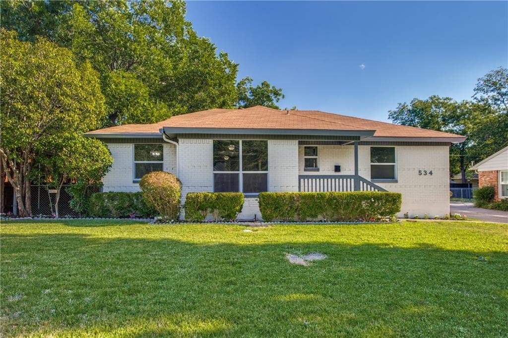 534 Greenleaf Dr