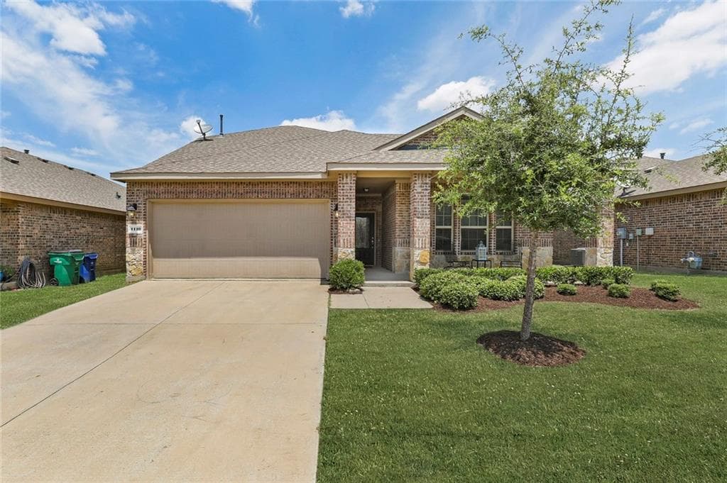 1110 Dickenson Dr
