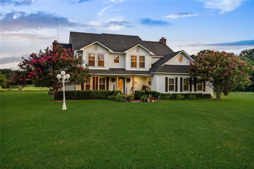1221 County Road 2040