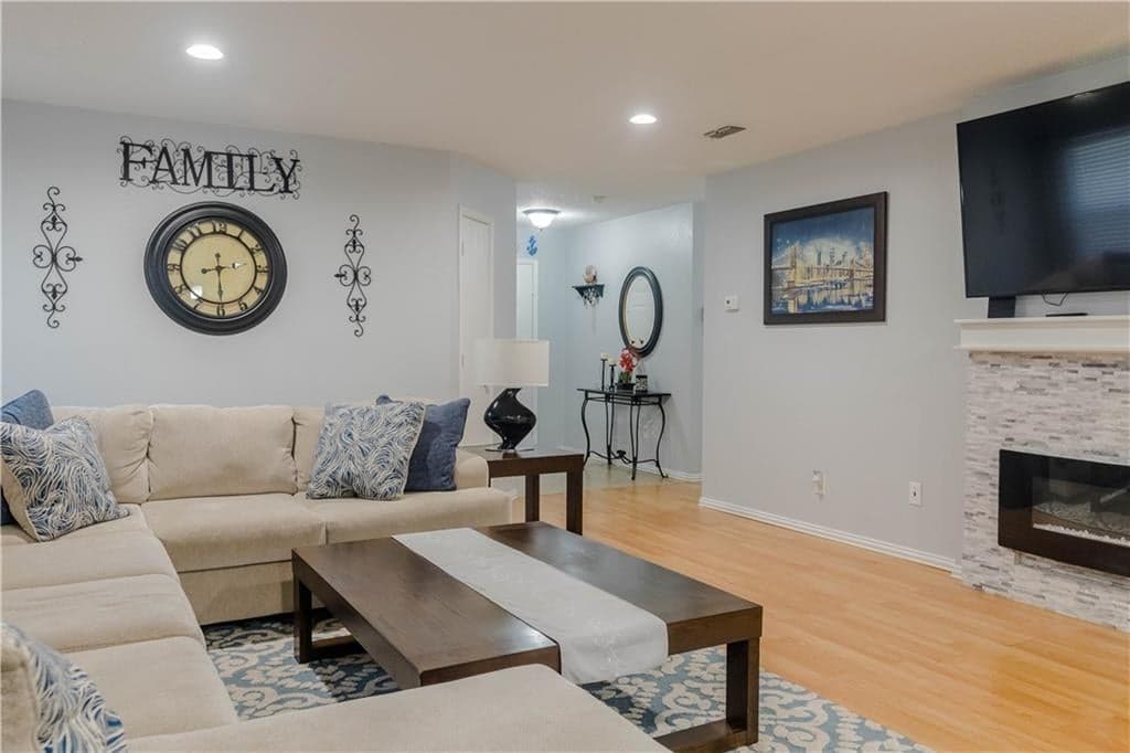 Gallery image 5