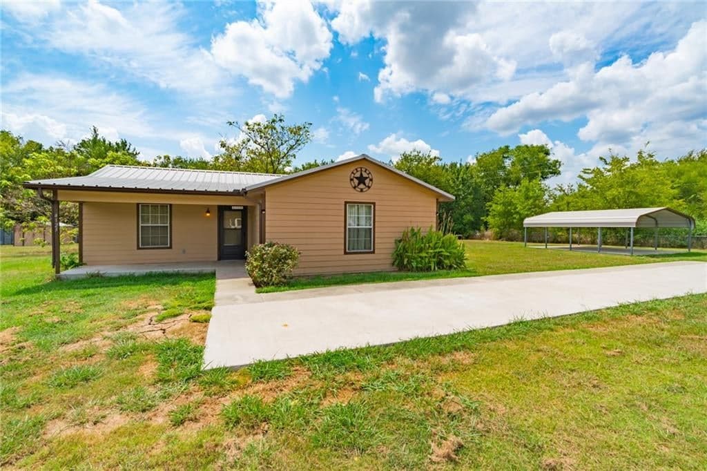 4123 Private Road 2280