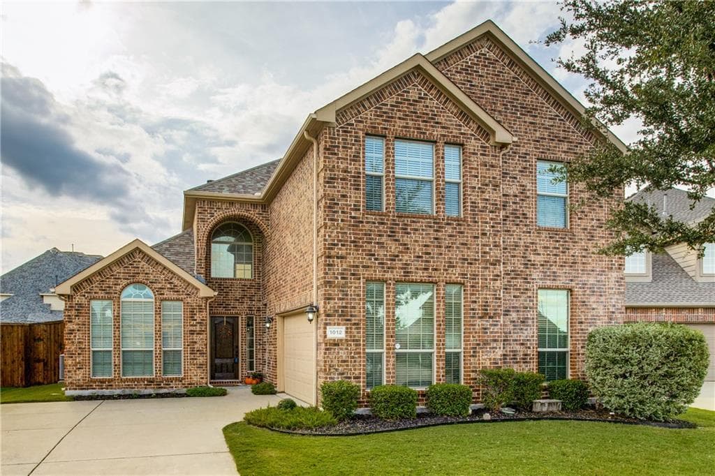 1012 Kerrville Way