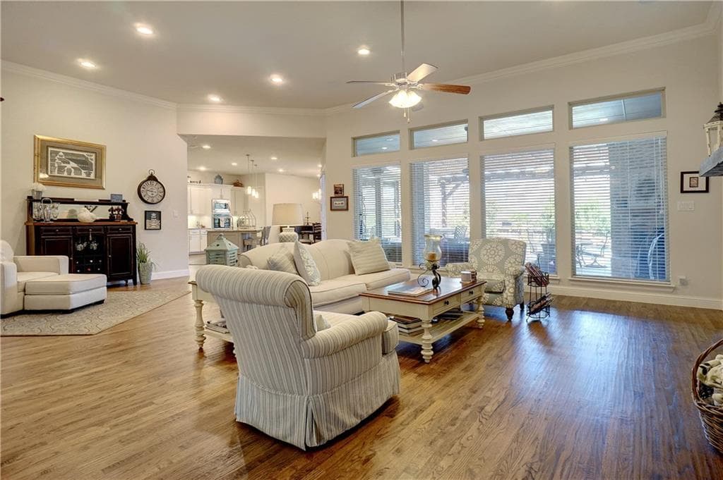 Gallery image 4