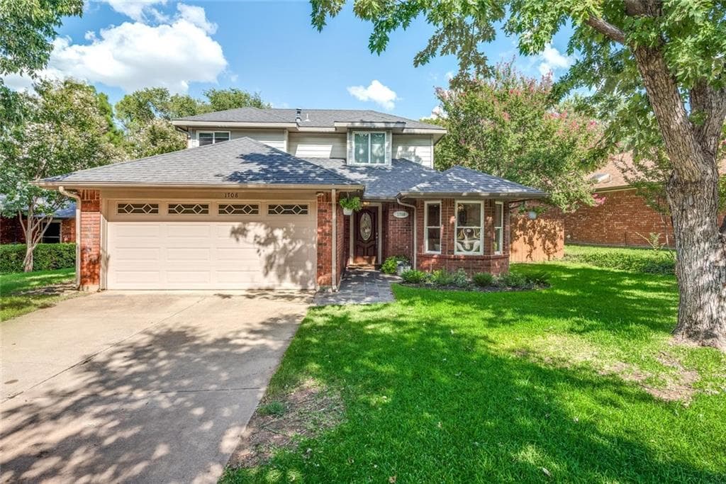 1708 Overlook Dr