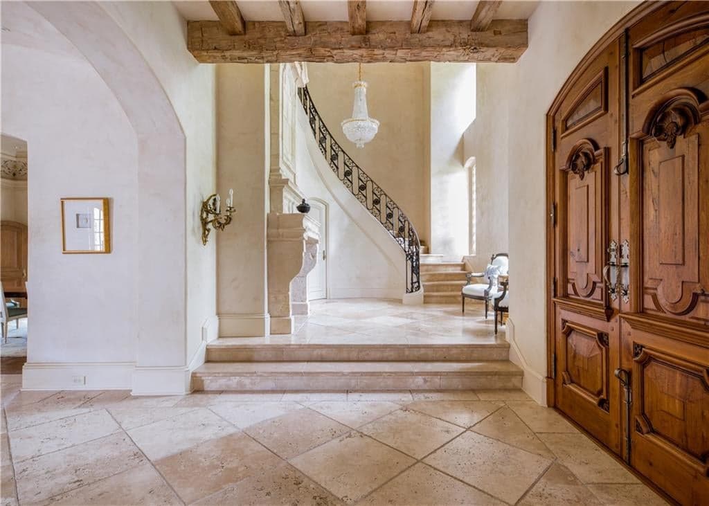 Gallery image 3