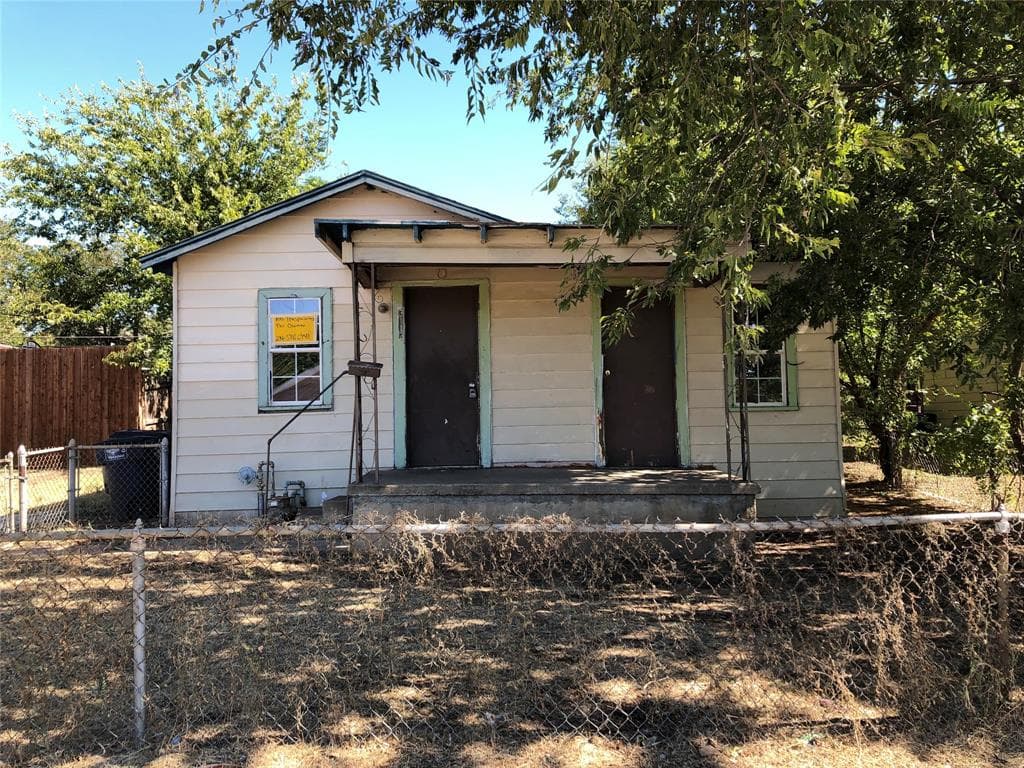 3112 Refugio Ave