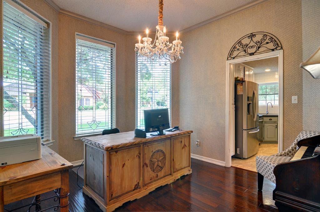 Gallery image 4