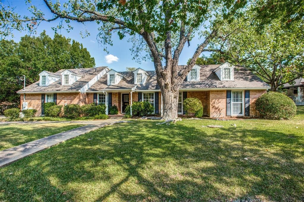 6572 Lafayette Way