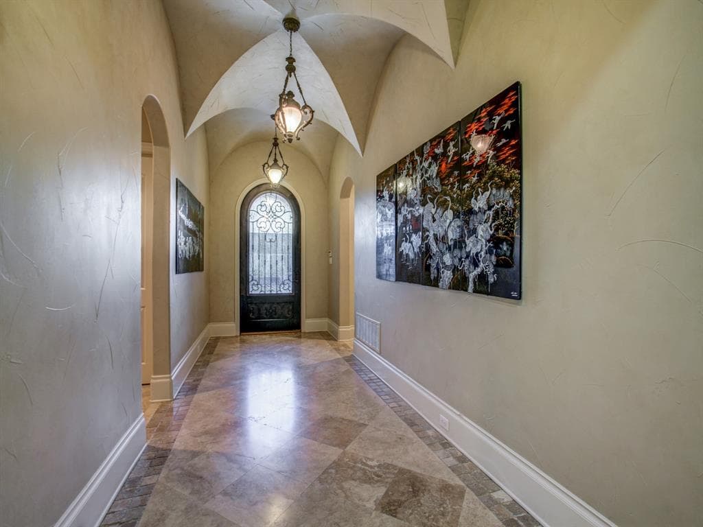 Gallery image 2
