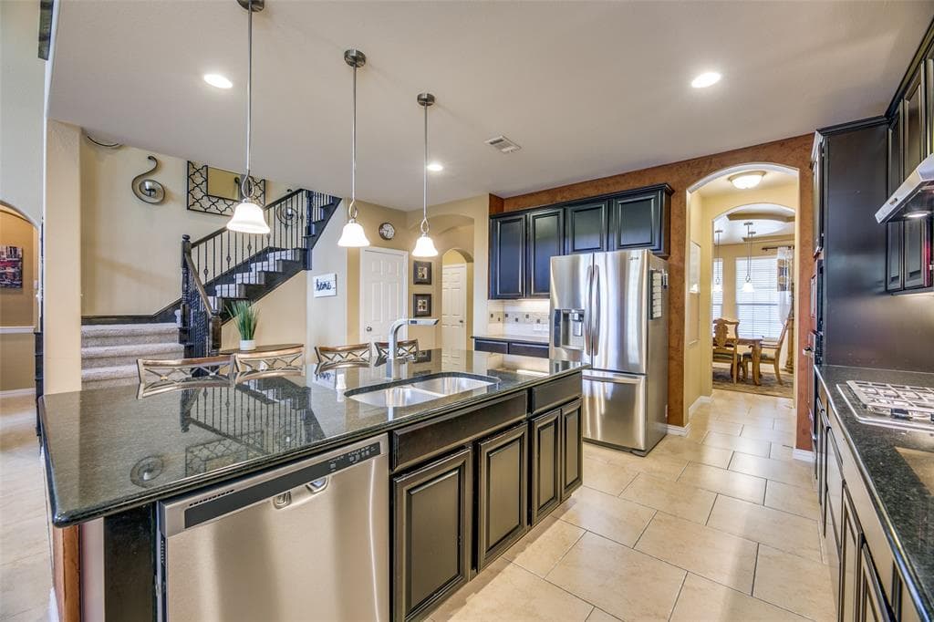 607 Cedarview Dr