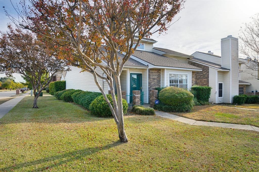 720 Creekwood Ct