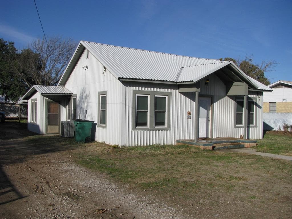 Gallery image 3