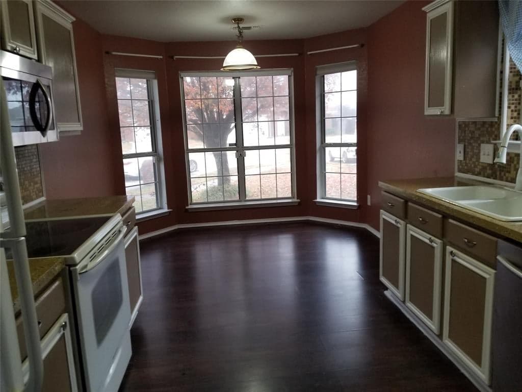 Gallery image 4
