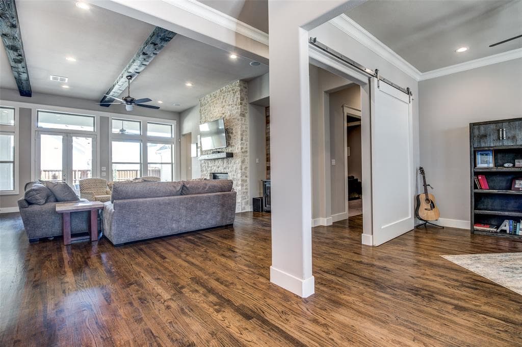 Gallery image 5