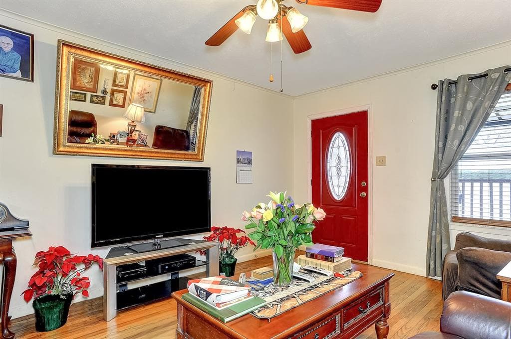Gallery image 4