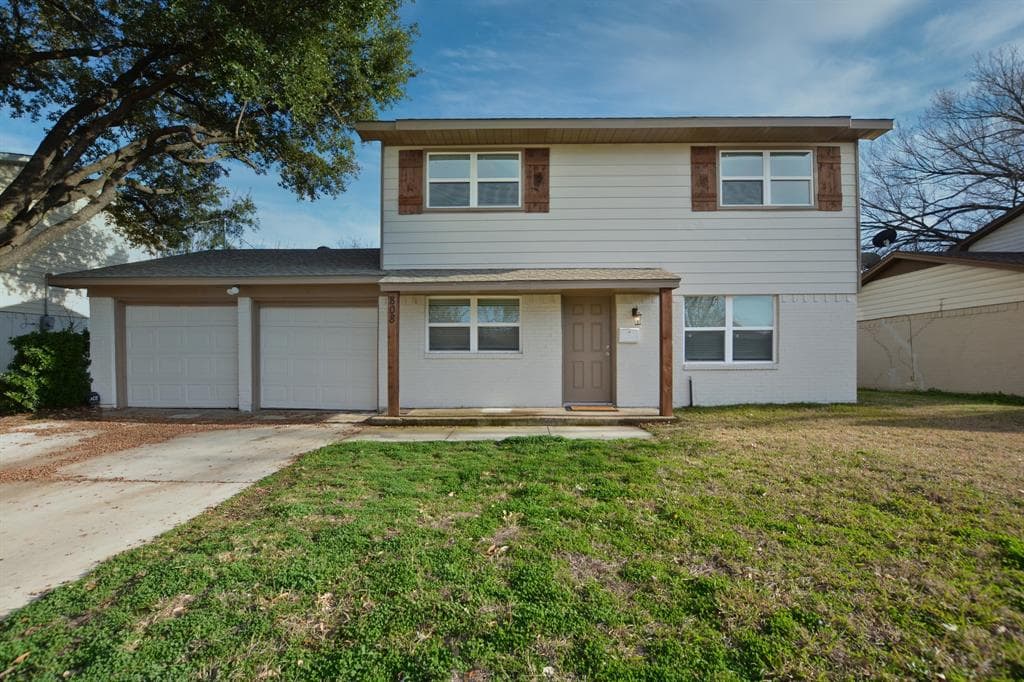 808 Willowbrook Dr