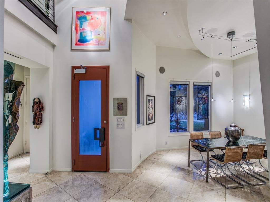 Gallery image 3