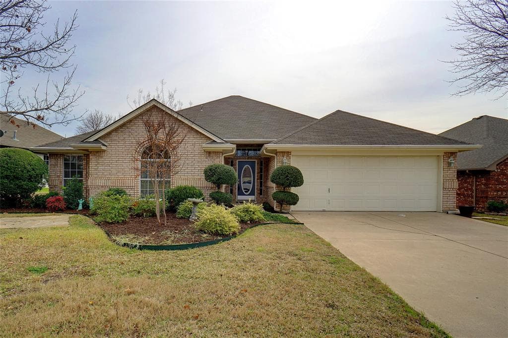 817 Oak Ct