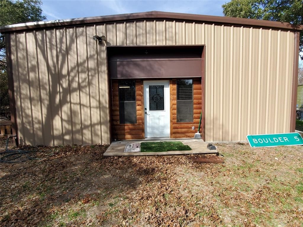 Gallery image 4
