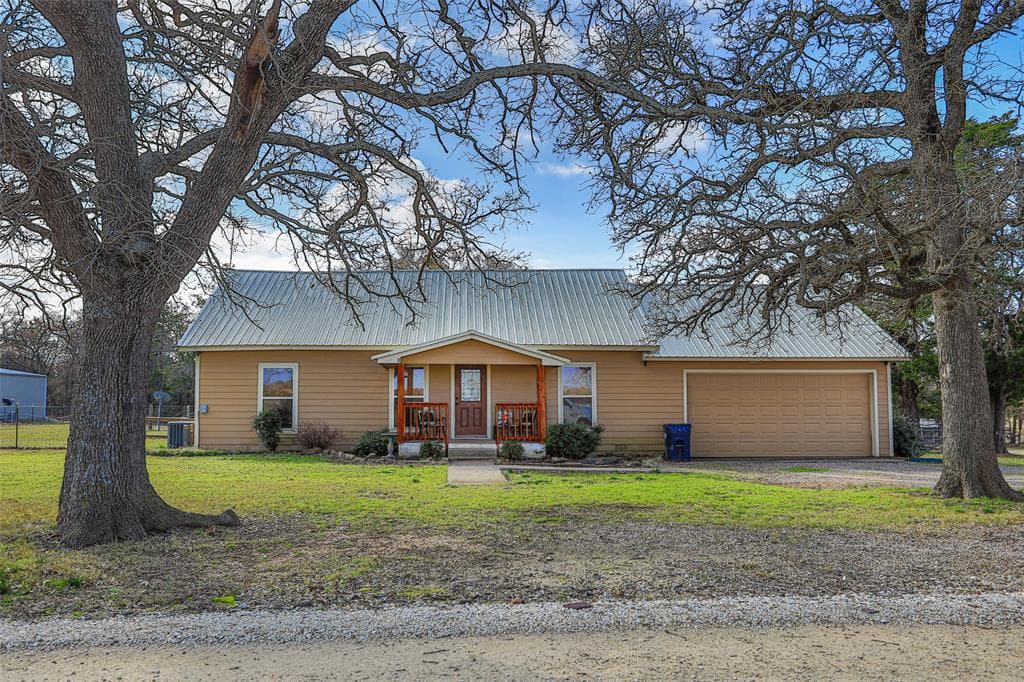 1300 County Road 113