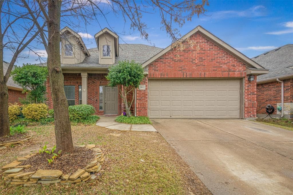 2812 Glendale Way