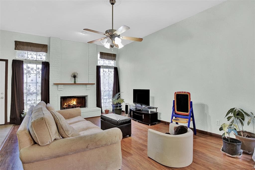 Gallery image 3