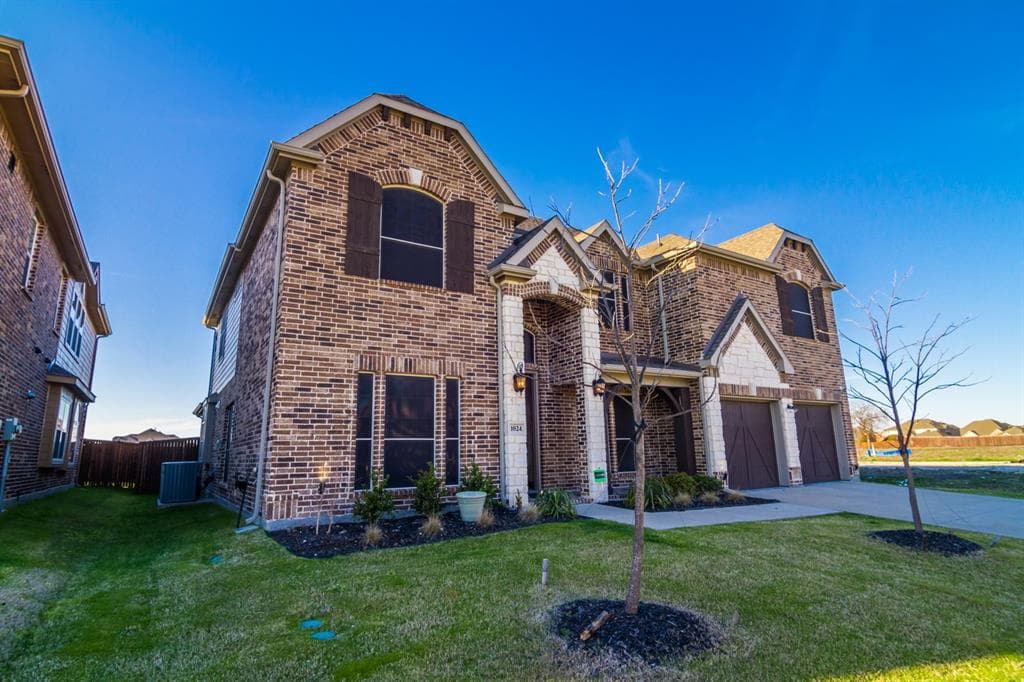 1024 Little Gull Dr