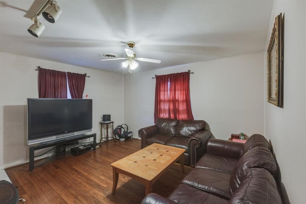 Gallery image 5