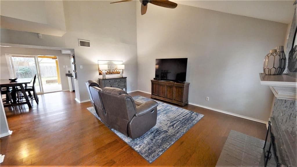 Gallery image 2