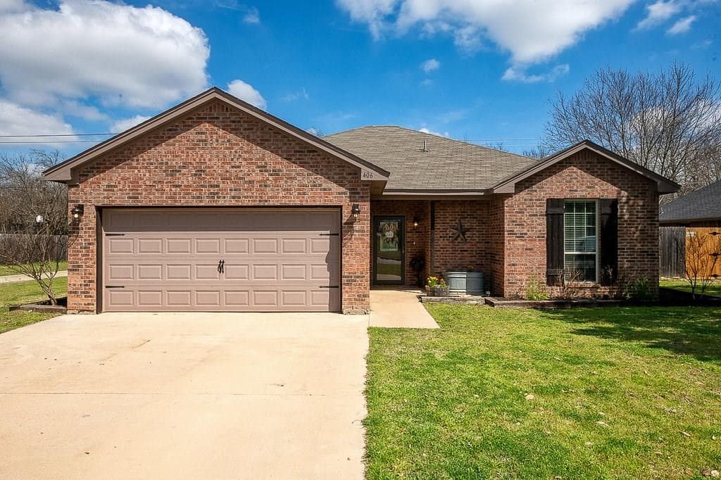406 Westmeadow Dr