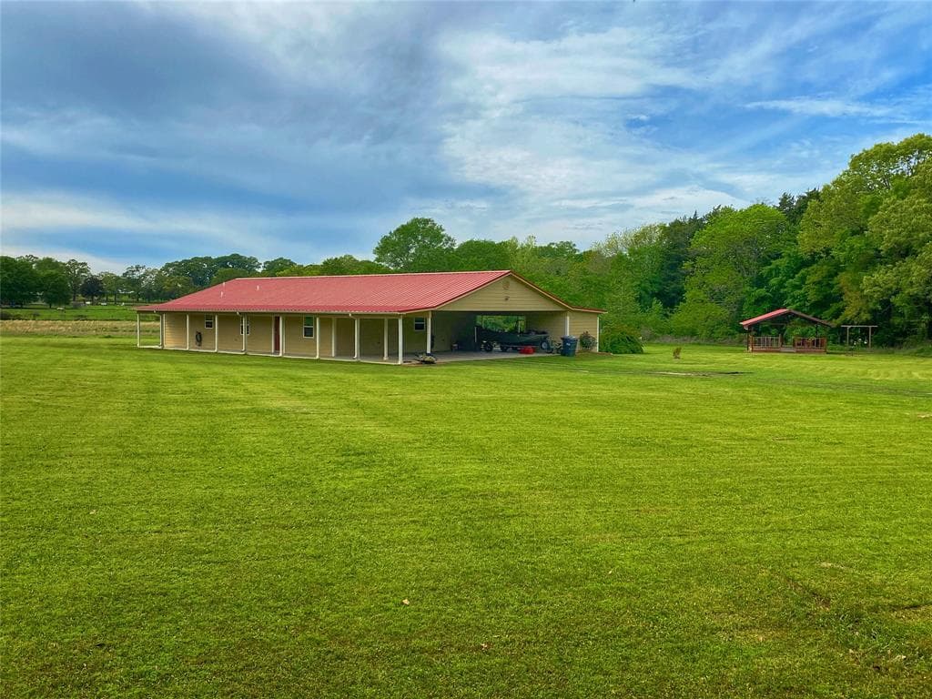 621 County Road 3145