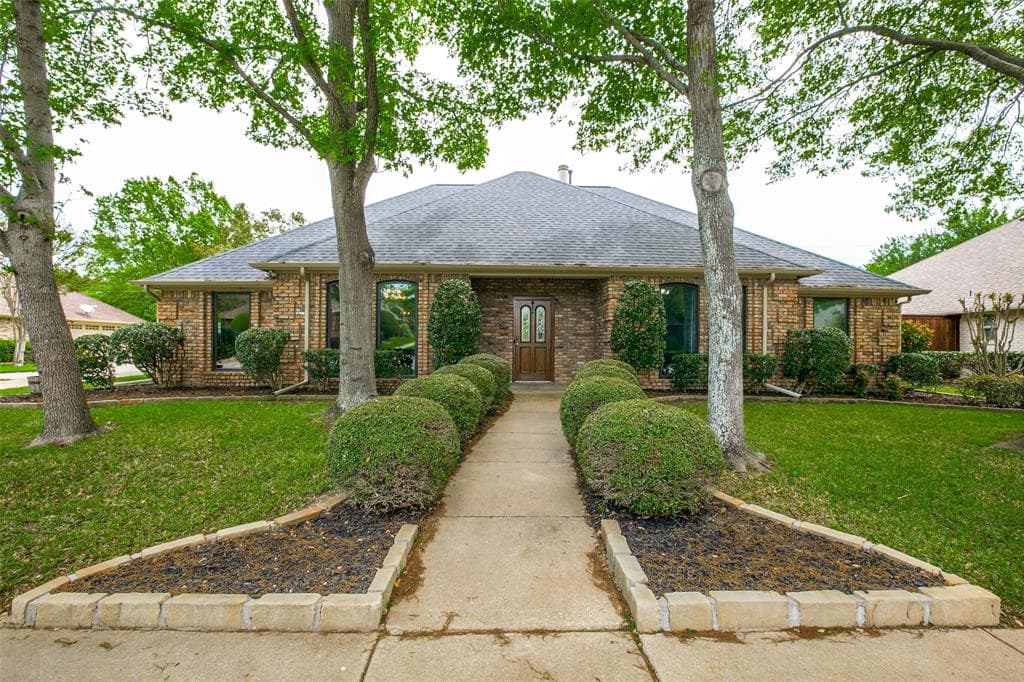 Main property image