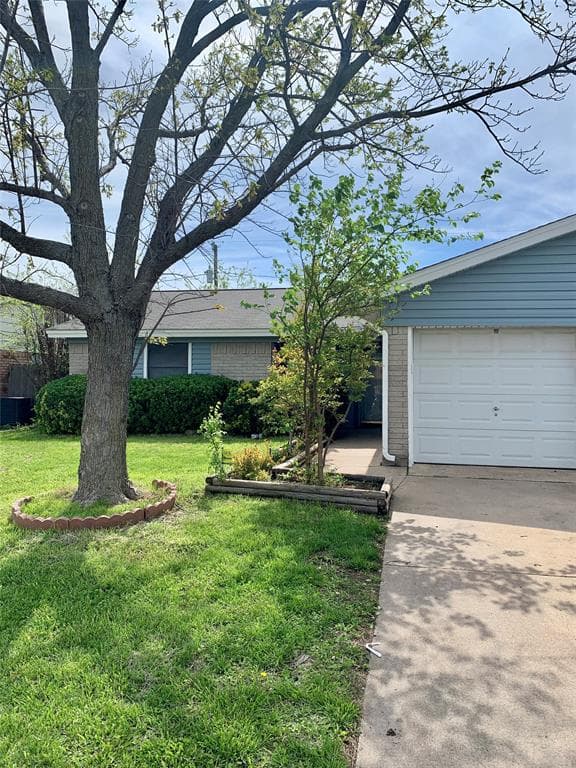 7605 Walnuthill Ct