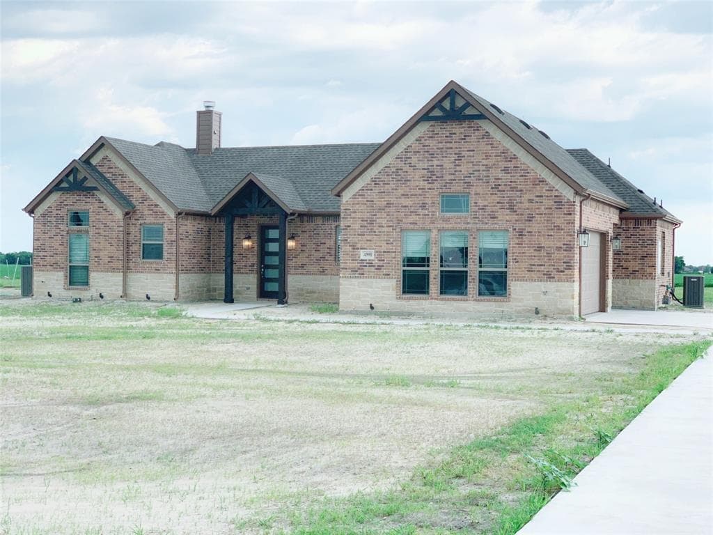 4391 County Road 2602