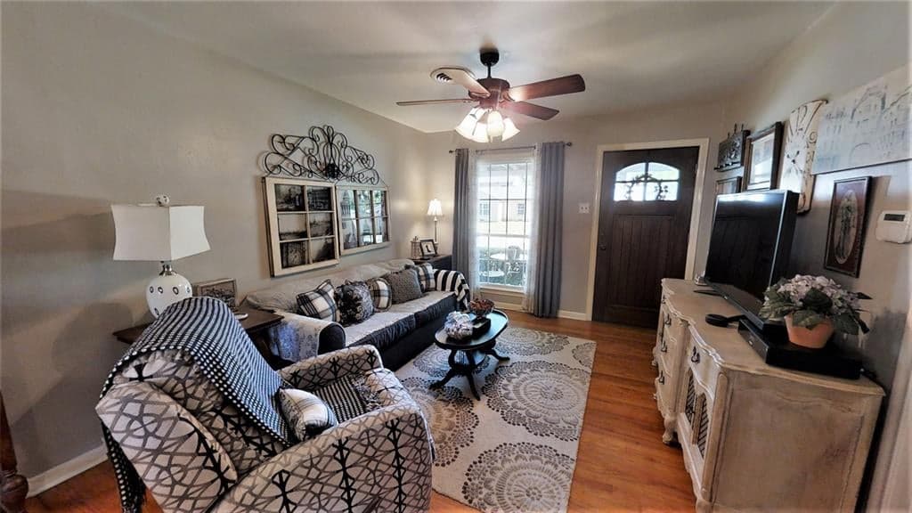Gallery image 3
