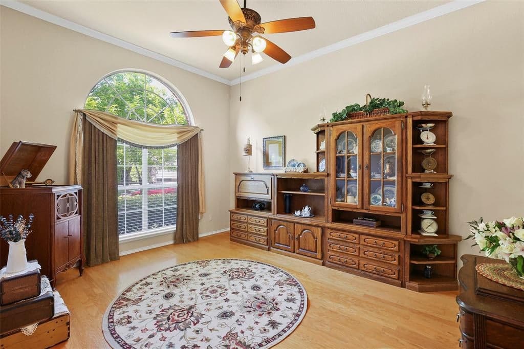Gallery image 4