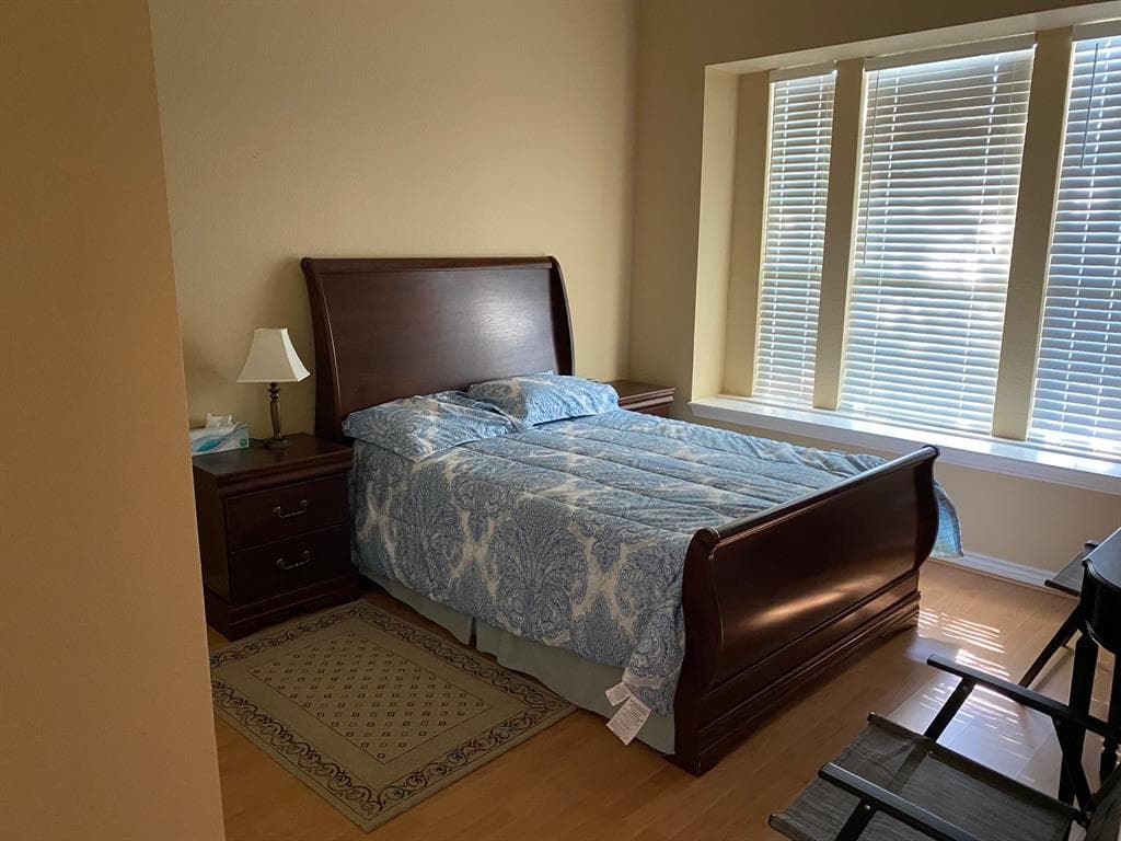 Gallery image 4