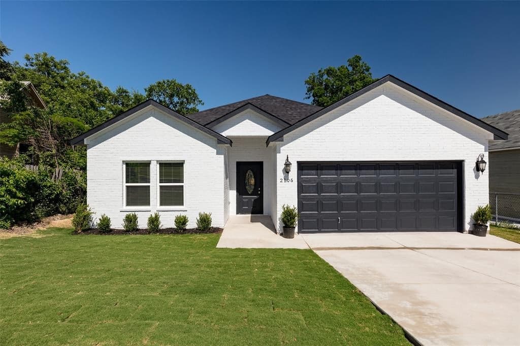 2106 Prospect Ave