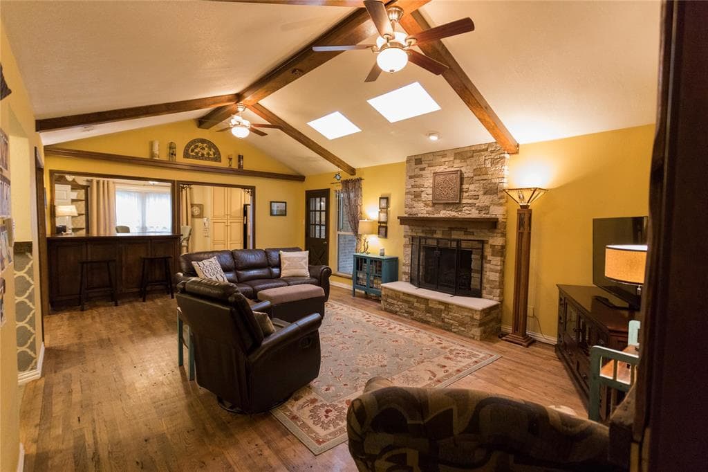 Gallery image 2