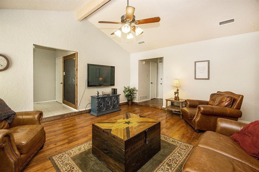 Gallery image 2